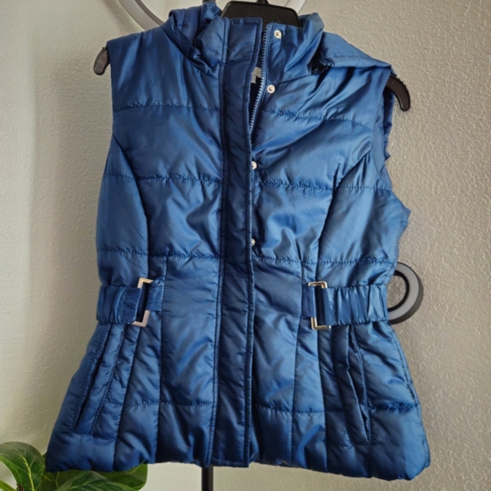 NewYork&Co.  NavyBlue Nylon Poly Fill Puffer Vest Removable Hood Elastic Best Xs